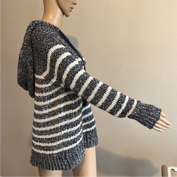 WHITE+WARREN Hooded Blue White Striped Tassel Long Sleeve Knit Sweater Size S - Picture 5 of 11